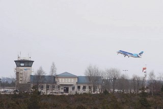 leiebil Kuressaare Lufthavn